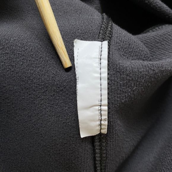 Under Armour Sweatshirt Women S Gray Pink Cold Gear 1/4 Zip Thumb Holes NWOT - Picture 8 of 13